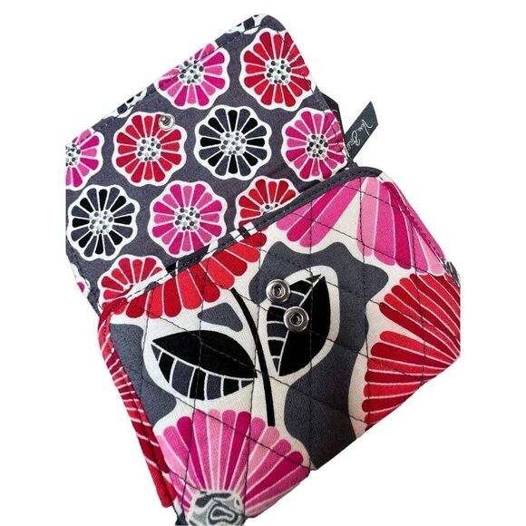 Vera‎ Bradley Cherry Blossom Floral Euro Wallet Quilted Pink Bohemian Colorful - Picture 3 of 8